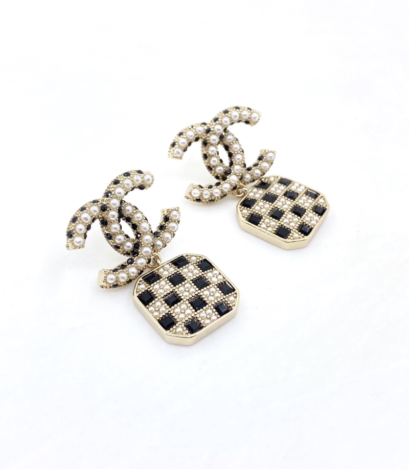 Ch**el earrings